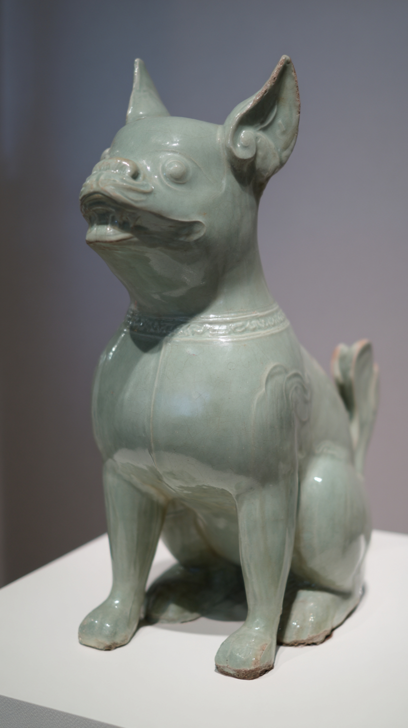 ein hund in celadongrün